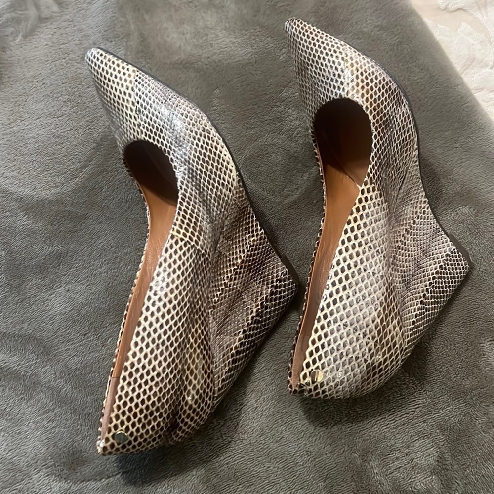 Snakeskin wedge heels!